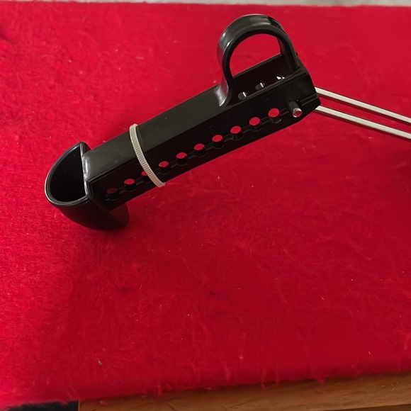 Shoe Gear Men’s Shoe Tree-Black-Plastic-Adjustable-Fits Most Sizes and Styles - Picture 5 of 6